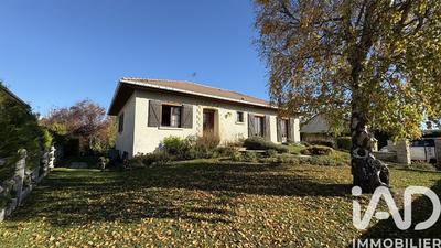 Maison - 110 m² - 6 pièces