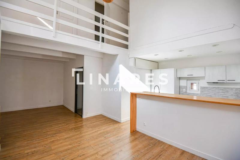 Appartement - 86 m² - 4 pièces