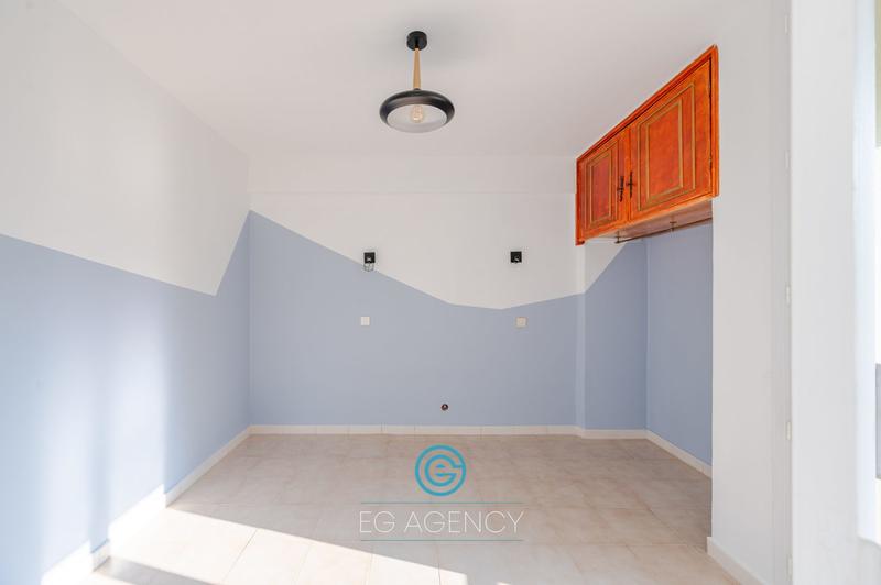 Appartement - 65 m² - 4 pièces