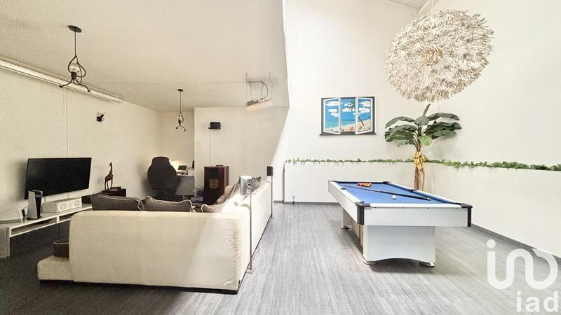 Maison de ville - 234 m² - 7 pièces