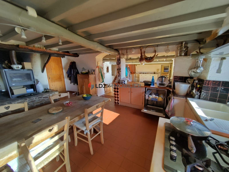 Mas - 153 m² - 7 pièces