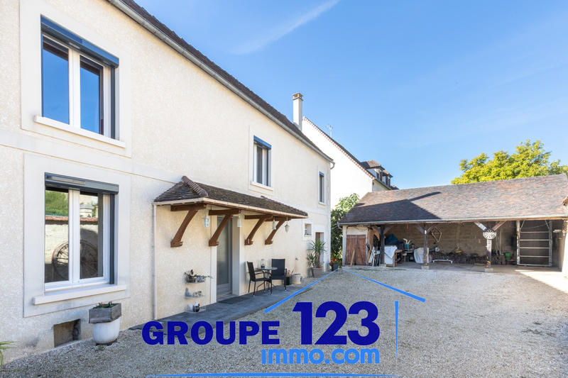 Maison - 169 m² - 4 pièces