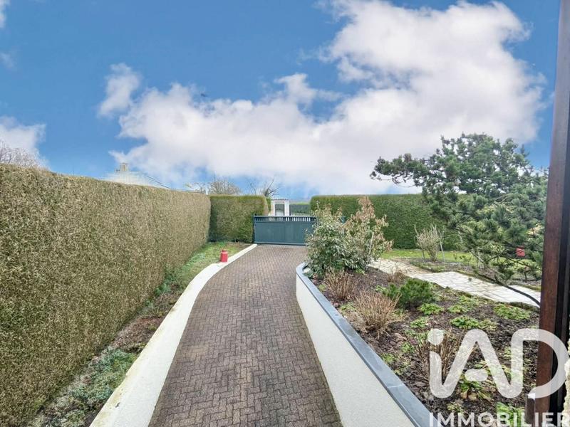 Maison - 104 m² - 5 pièces