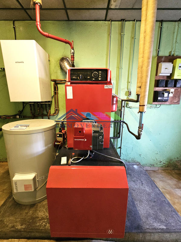 Maison - 184 m² - 7 pièces