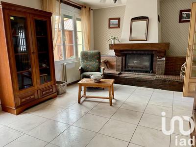 Maison - 180 m² - 8 pièces