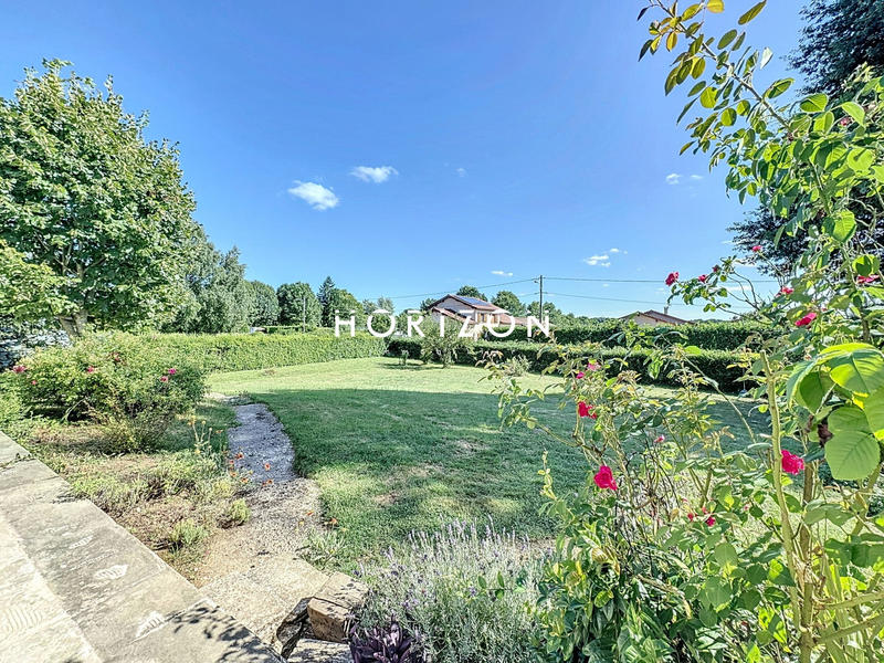 Maison - 200 m² - 6 pièces