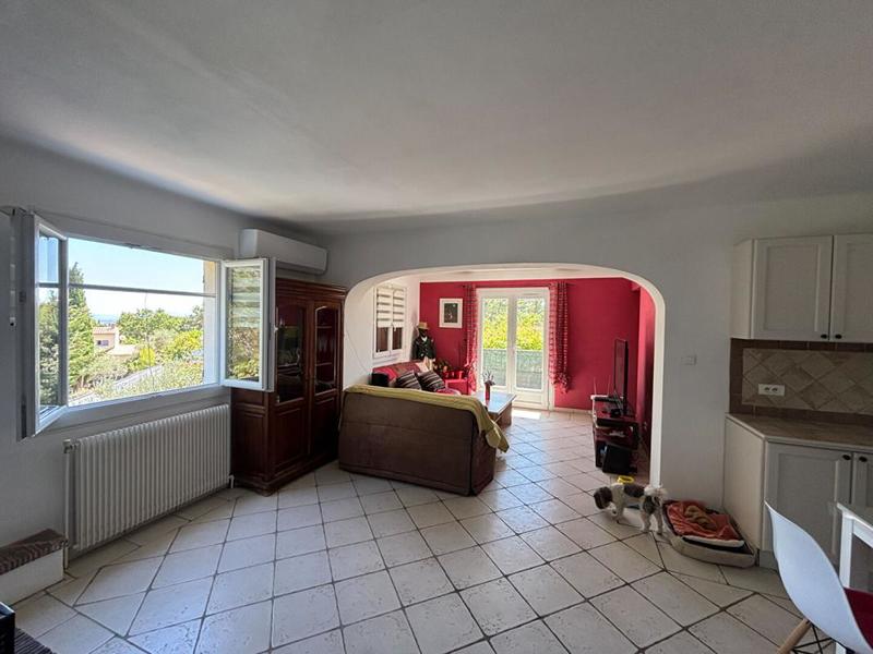 Maison - 120 m² - 8 pièces