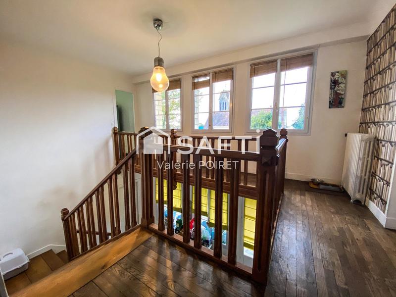 Maison de maîtres - 260 m² - 8 pièces