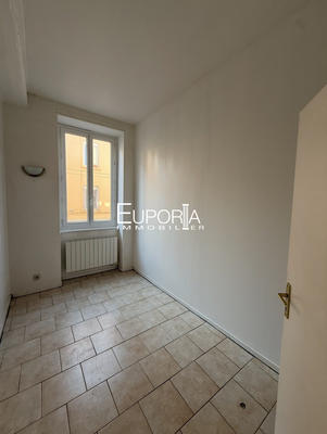 Appartement - 42 m² - 3 pièces