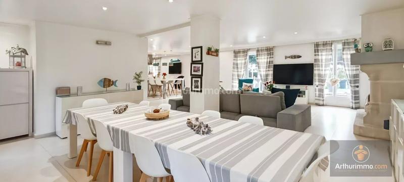 Maison - 153 m² - 7 pièces