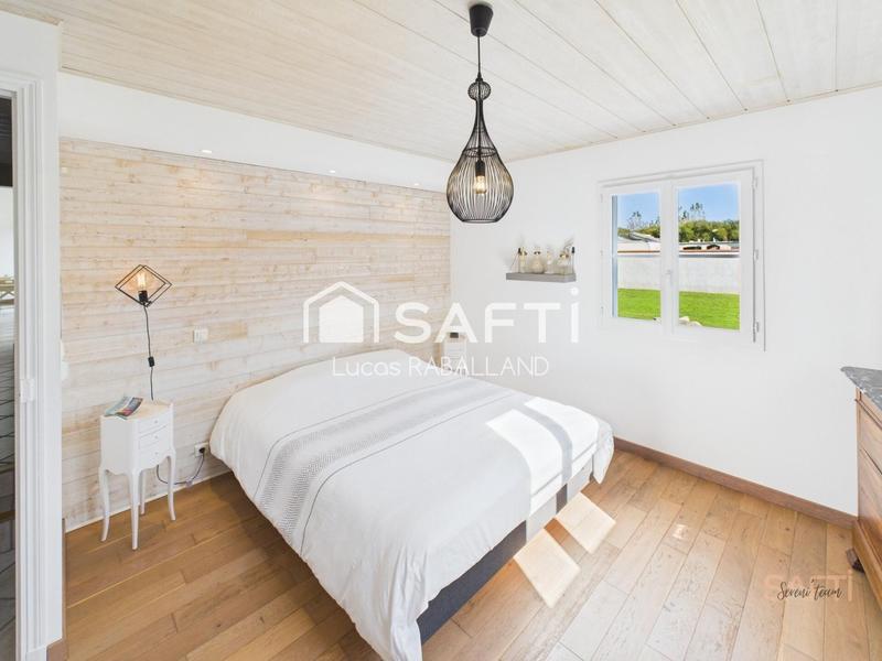 Maison - 157 m² - 7 pièces