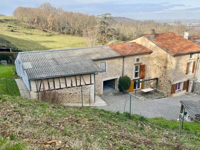 Corps de ferme - 147 m² - 6 pièces