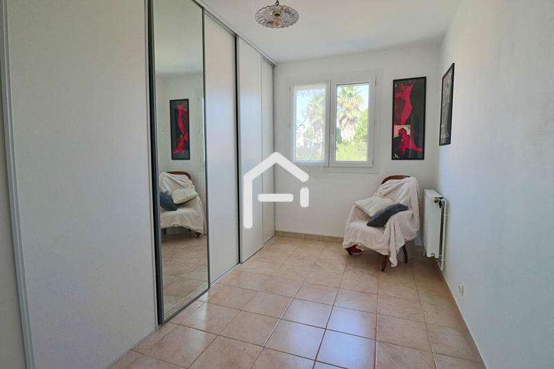 Maison - 102 m² - 5 pièces