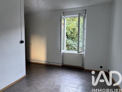 Maison de ville - 64 m² - 3 pièces