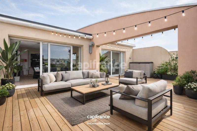 Appartement - 144 m² - 6 pièces