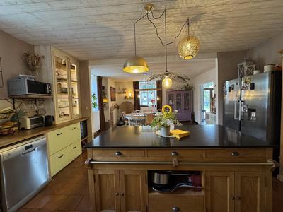 Maison ancienne - 295 m² - 8 pièces