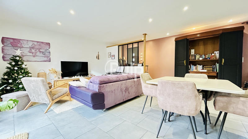 Maison de ville - 85 m² - 4 pièces