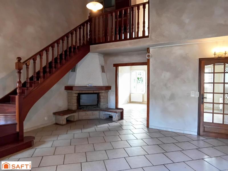 Maison - 118 m² - 8 pièces