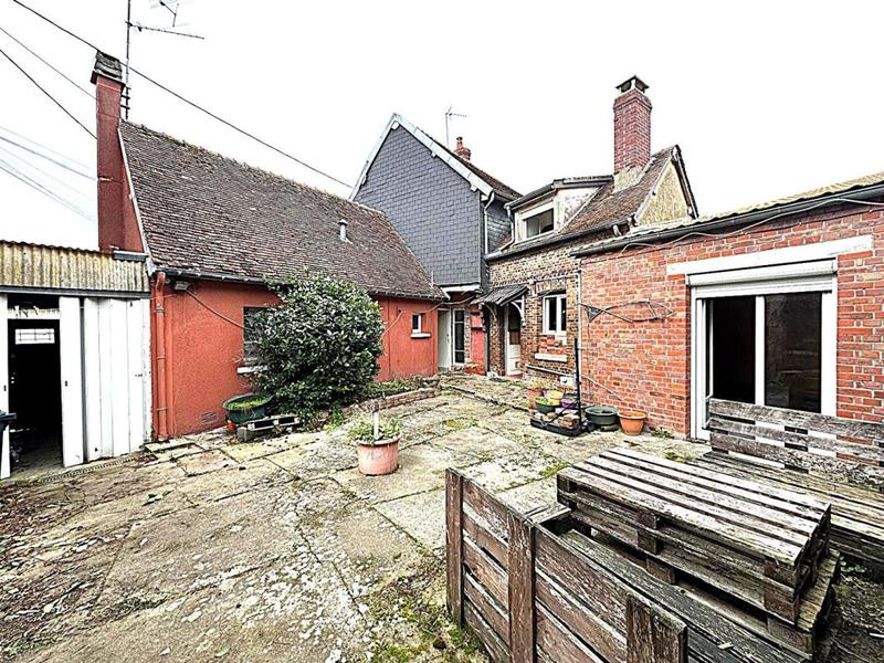 Maison - 100 m² - 5 pièces