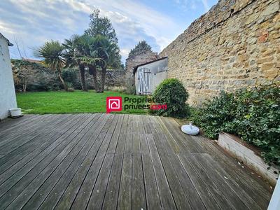 Maison - 181 m² - 5 pièces