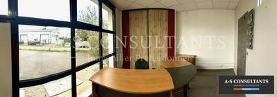 Local d'activité / Entrepôt - 575 m²