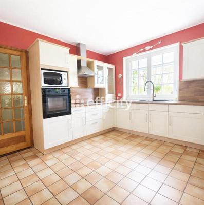 Maison - 162 m² - 7 pièces