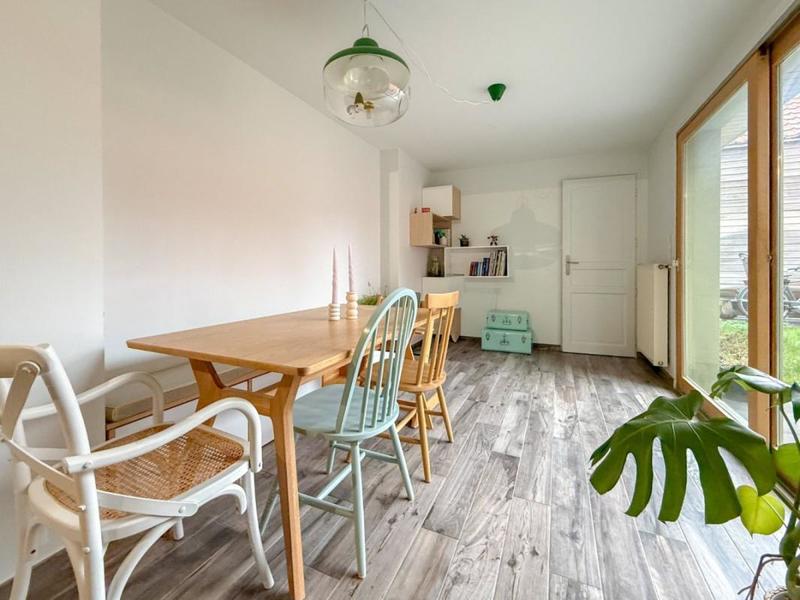 Maison - 90 m² - 3 pièces