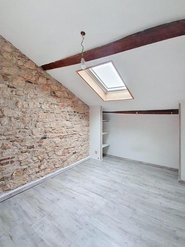 Appartement - 105 m² - 4 pièces