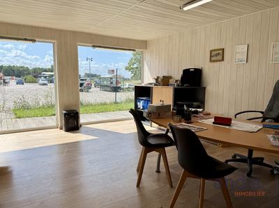 Immeuble de bureaux - 277 m² - 6 pièces