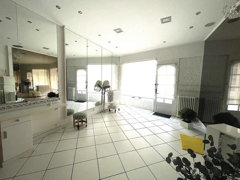 Maison - 91 m² - 6 pièces