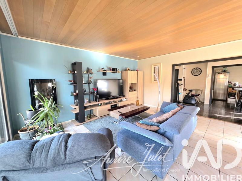 Maison - 186 m² - 8 pièces