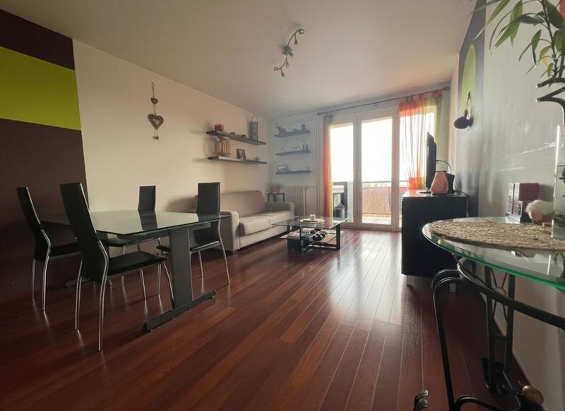 Appartement - 61 m² - 3 pièces