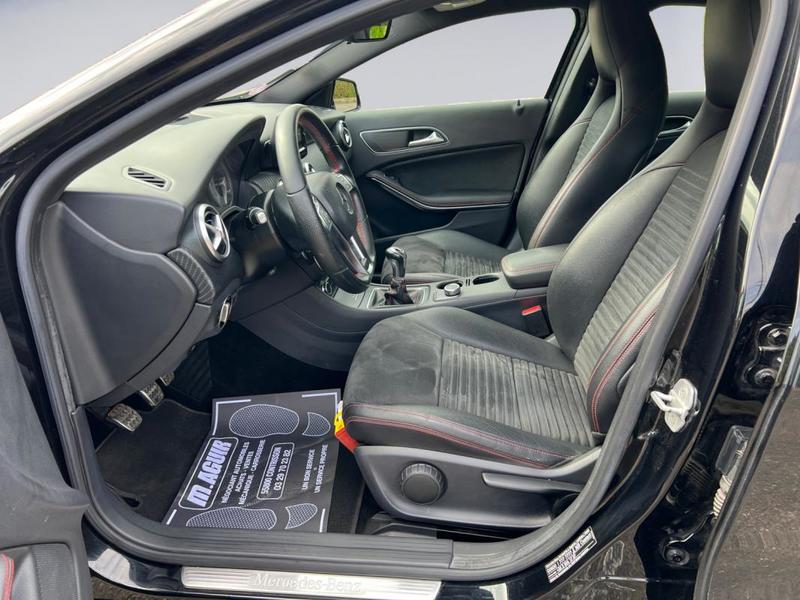 Mercedes Classe a III (2) 200 Fascination