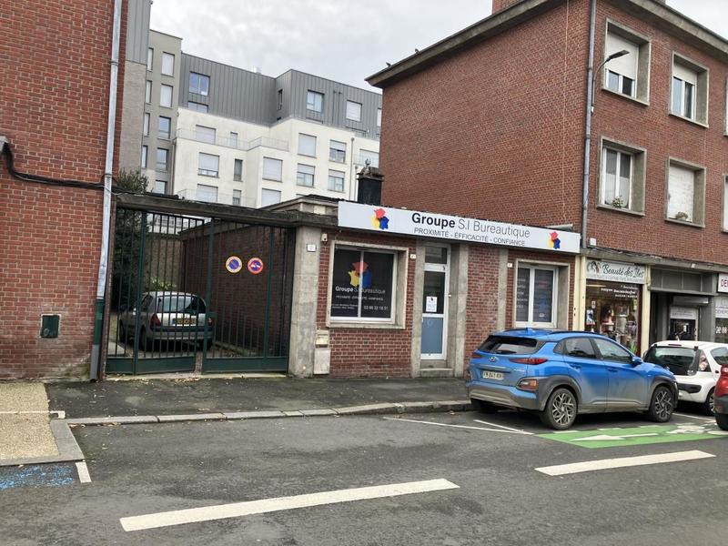 Local commercial - 60 m² - 4 pièces