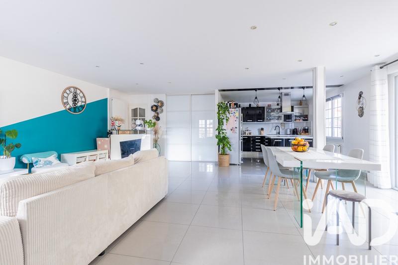 Maison - 122 m² - 5 pièces