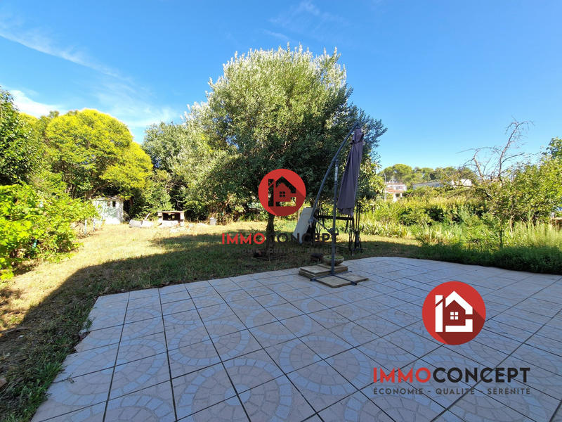 Maison traditionnelle - 153 m² - 7 pièces