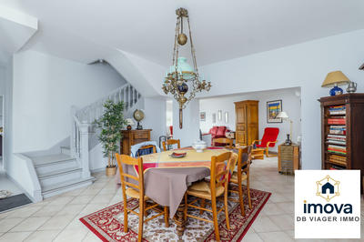 Viager - Maison - 140 m² - 5 pièces
