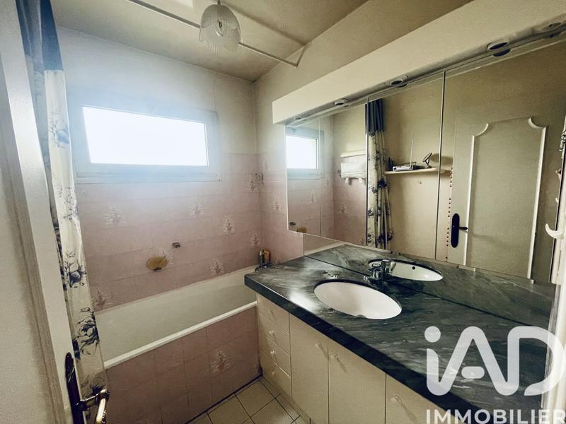 Appartement - 95 m² - 3 pièces