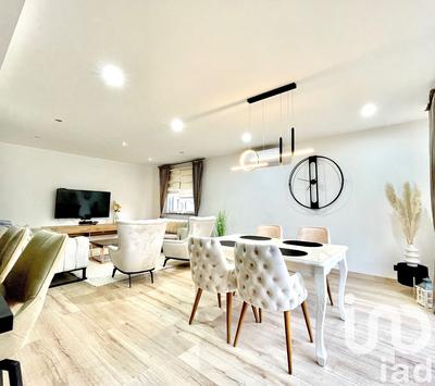 Maison - 141 m² - 6 pièces