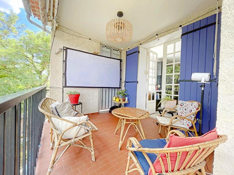 Maison - 176 m² - 9 pièces