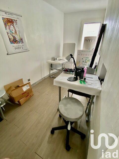 Immeuble - 164 m² - 6 pièces