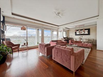 Appartement - 122 m² - 5 pièces