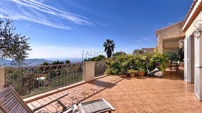 Villa - 158 m² - 4 pièces