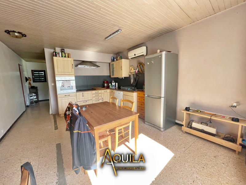 Maison - 300 m² - 10 pièces