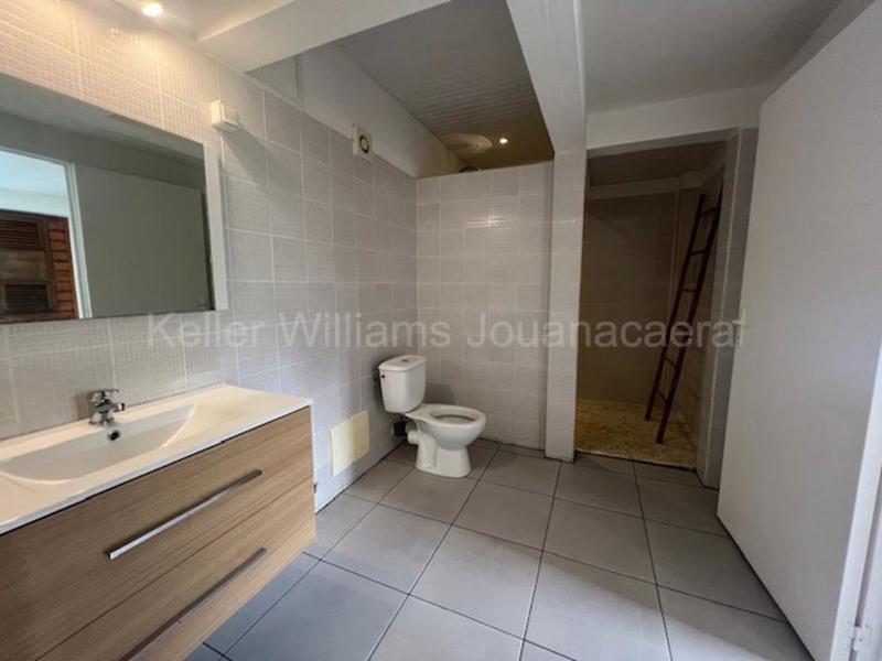 Bureau - 70 m² - 2 pièces