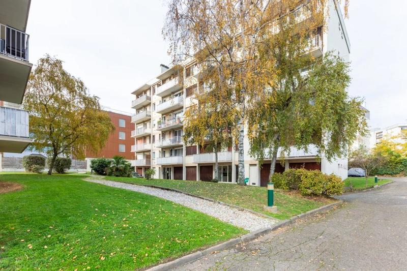 Appartement - 64 m² - 4 pièces