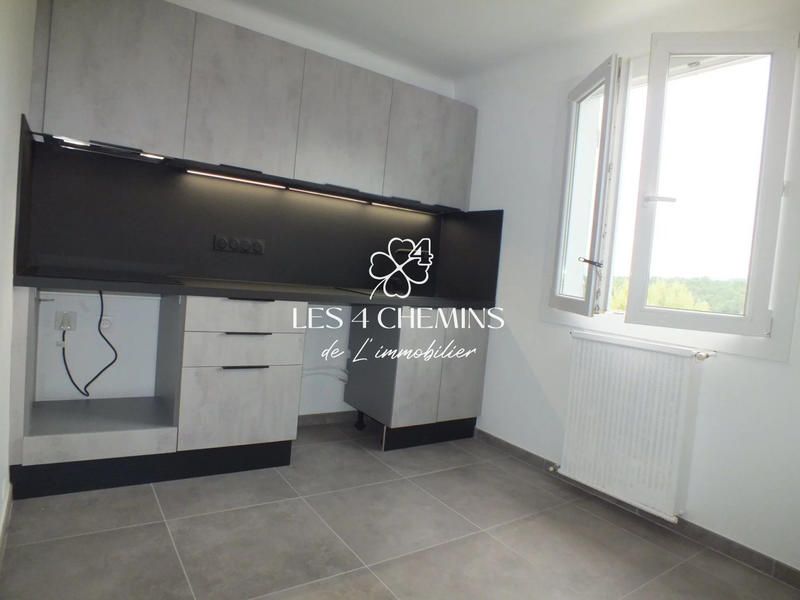 Villa - 100 m² - 4 pièces