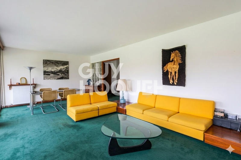 Appartement - 133 m² - 6 pièces