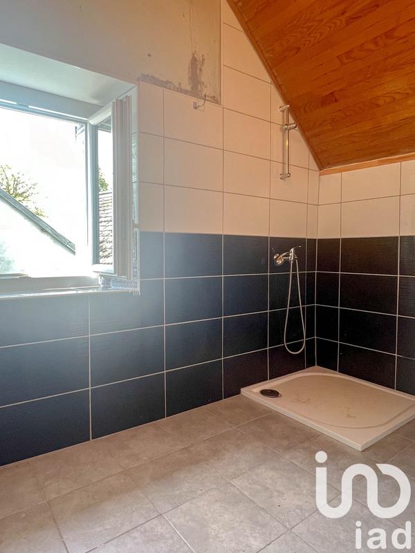 Maison - 95 m² - 6 pièces