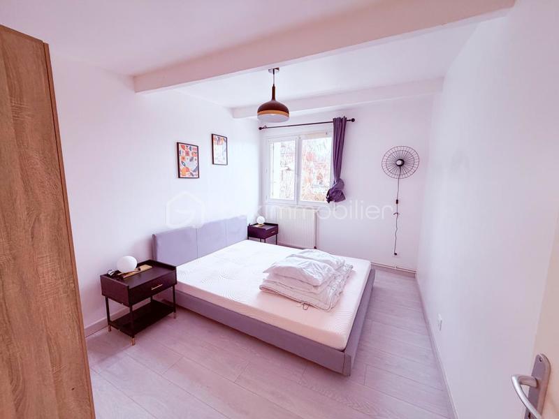 Immeuble - 92 m² - 5 pièces